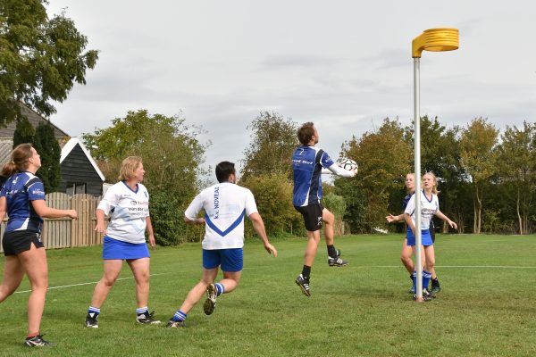 Korfbal te Wiuwert